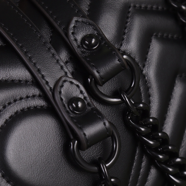 グッチバッグ素材ディテール